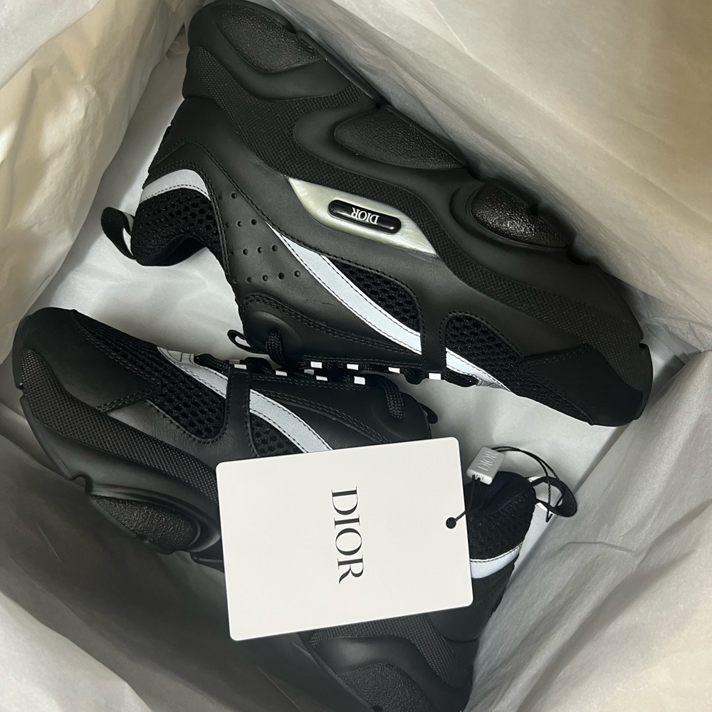 DIOR B22 SNEAKER